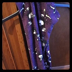 Disney leggings. Lularoe 0/S fits 4-12 Mickey